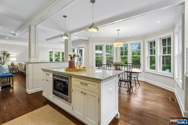 11 Mount Vernon Road, Montclair, NJ 07043