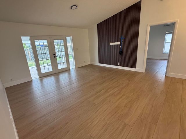 6249 Foster Street, Jupiter, FL 33458