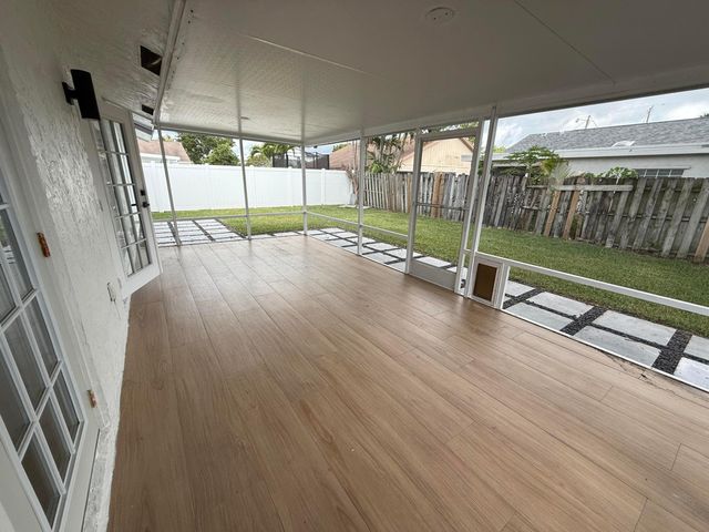 6249 Foster Street, Jupiter, FL 33458