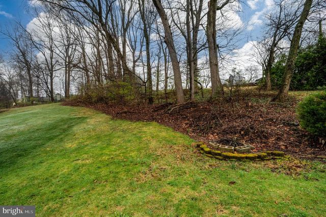 201 SLICHTER DR, Mohnton, PA 19540