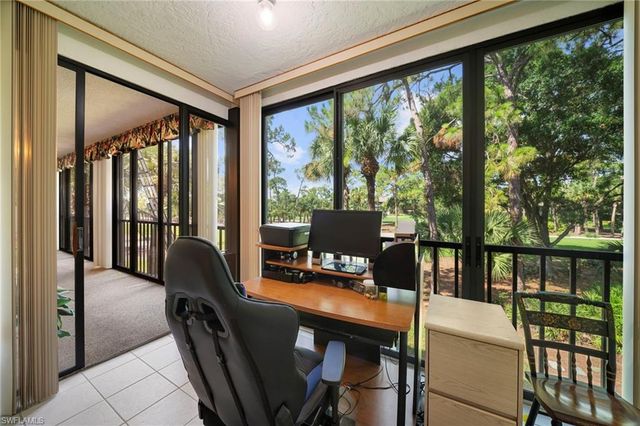 758 Eagle Creek DR 202, Naples, FL 34113