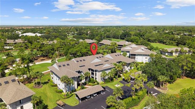 758 Eagle Creek DR 202, Naples, FL 34113