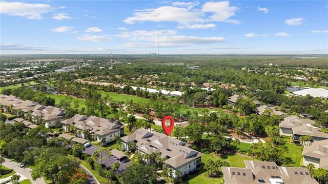 758 Eagle Creek DR 202, Naples, FL 34113