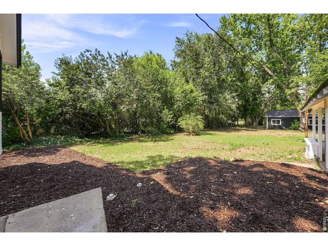 823 4th St SE, Loveland, CO 80537