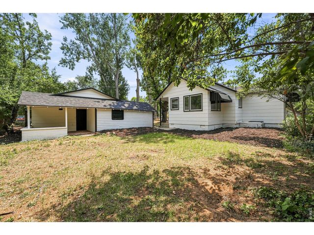 823 4th St SE, Loveland, CO 80537