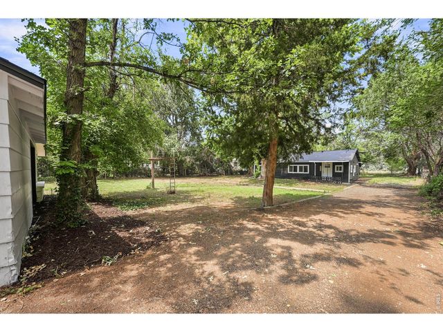823 4th St SE, Loveland, CO 80537