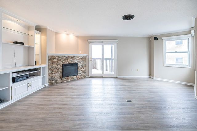 634 W 2ND Street 205, Erie, PA 16507