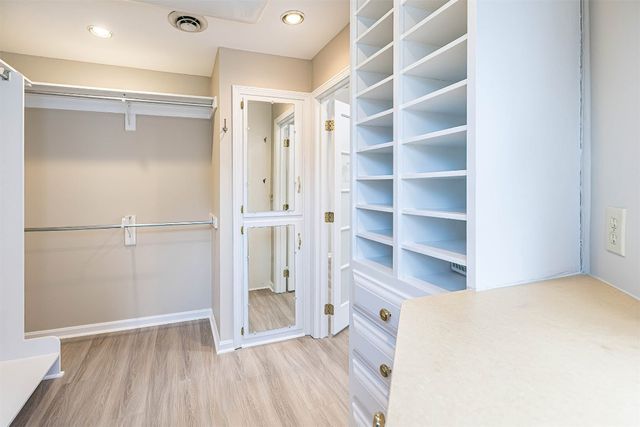 634 W 2ND Street 205, Erie, PA 16507