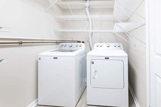 634 W 2ND Street 205, Erie, PA 16507