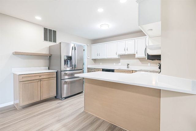 634 W 2ND Street 205, Erie, PA 16507