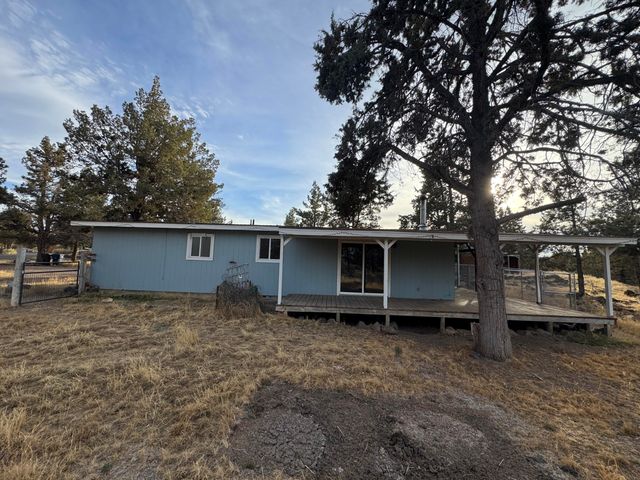 963 NW 55th Street, Redmond, OR 97756