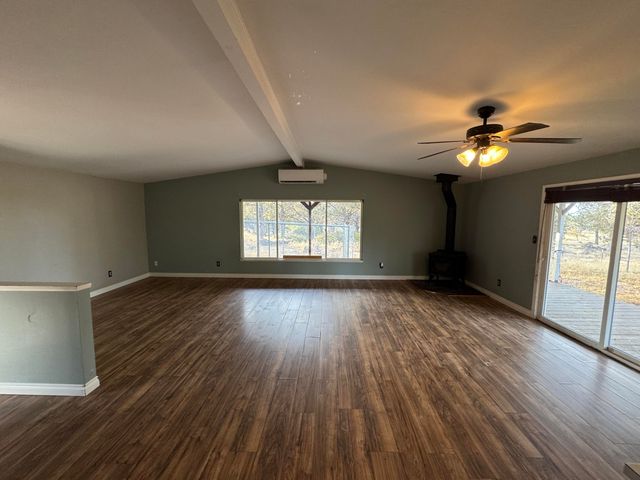 963 NW 55th Street, Redmond, OR 97756