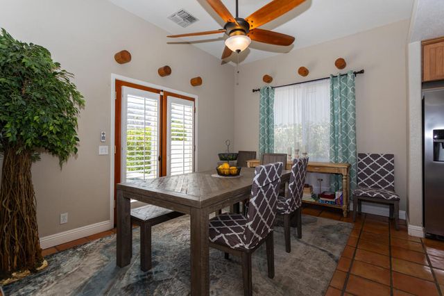 52698 Avenida Herrera, La Quinta, CA 92253