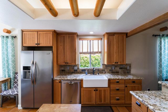 52698 Avenida Herrera, La Quinta, CA 92253