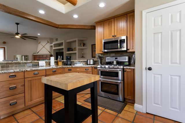 52698 Avenida Herrera, La Quinta, CA 92253