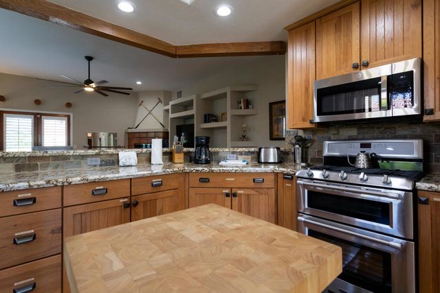 52698 Avenida Herrera, La Quinta, CA 92253