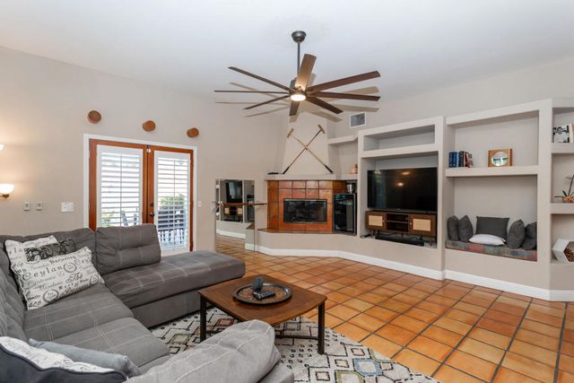 52698 Avenida Herrera, La Quinta, CA 92253