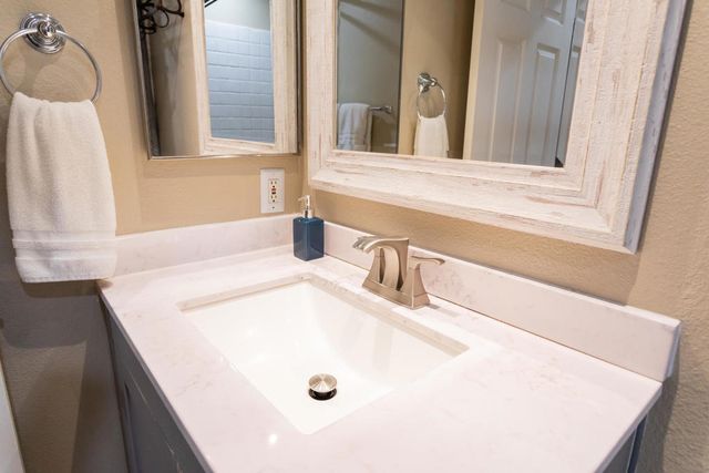 52698 Avenida Herrera, La Quinta, CA 92253