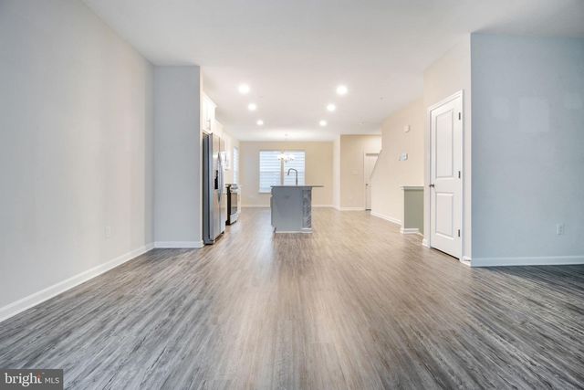 7771 VENICE LN, Severn, MD 21144