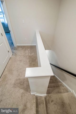 7771 VENICE LN, Severn, MD 21144