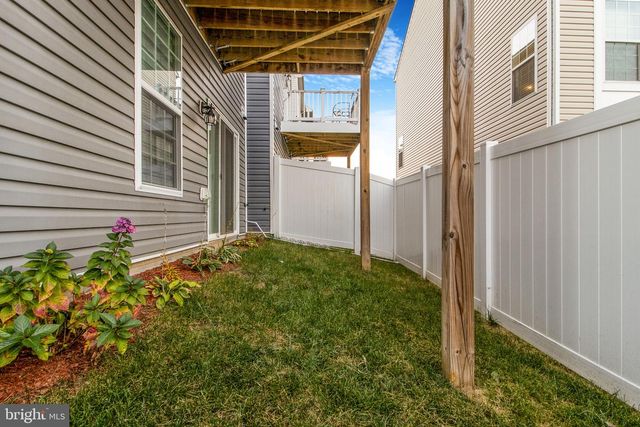 7771 VENICE LN, Severn, MD 21144