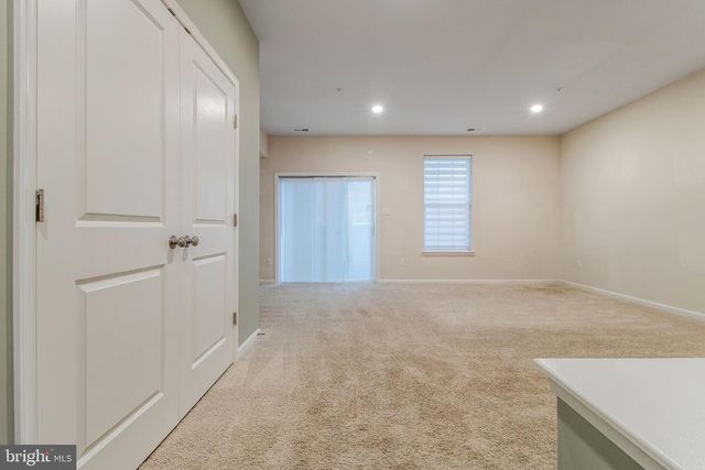 7771 VENICE LN, Severn, MD 21144