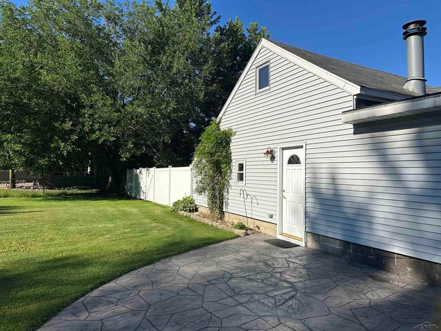 214 N Hemlock Road, Richland Twp, MI 48626