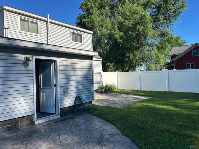 214 N Hemlock Road, Richland Twp, MI 48626