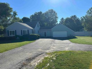 214 N Hemlock Road, Richland Twp, MI 48626