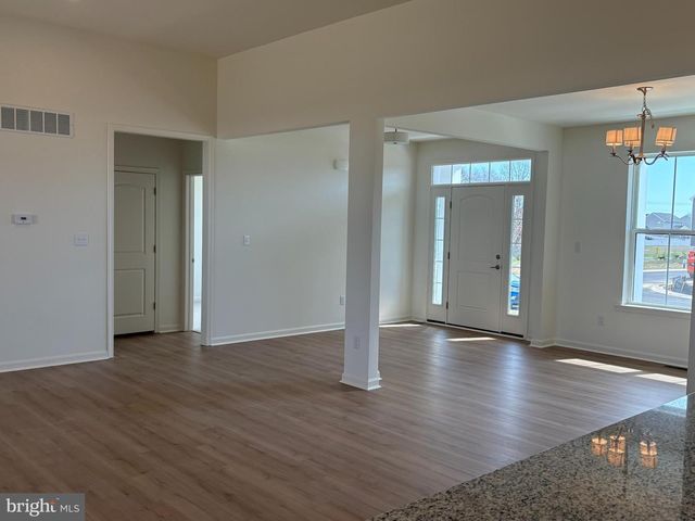 64 OBSIDIAN DR, Felton, DE 19943