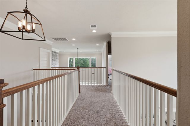 2136 Rockcliffe Loop, College Station, TX 77845
