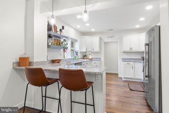 7684 PINE HAVEN DR, Pasadena, MD 21122