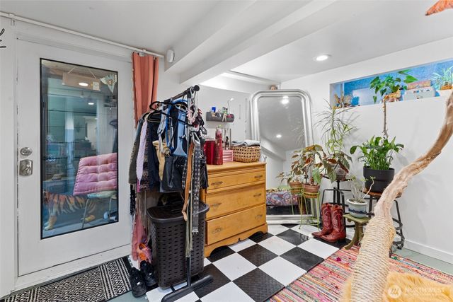 1053 S Southern Street, Seattle, WA 98108