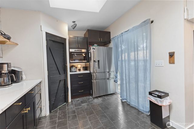 1053 S Southern Street, Seattle, WA 98108