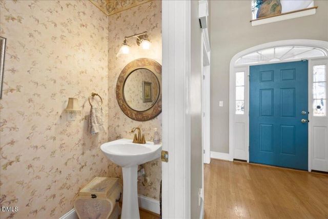 1001 Neuse Ridge Drive, Clayton, NC 27527