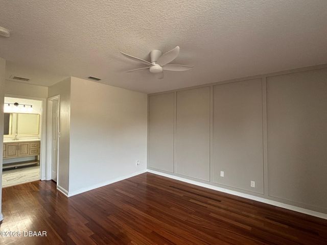 203 Endicott Way, Deland, FL 32724