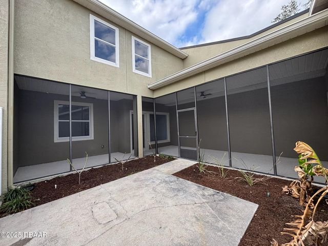 203 Endicott Way, Deland, FL 32724