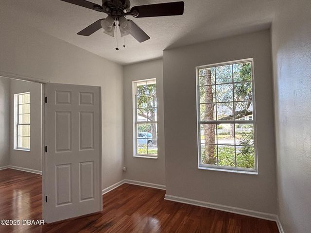 203 Endicott Way, Deland, FL 32724