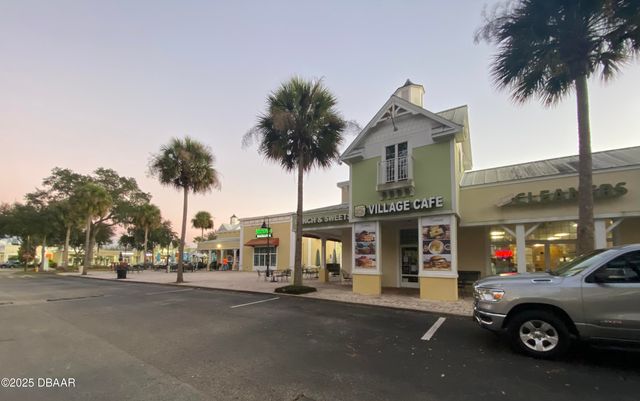 203 Endicott Way, Deland, FL 32724