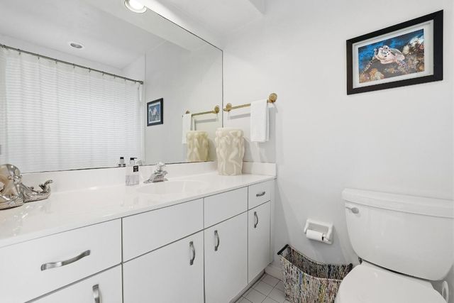 2049 SE 6th Street F, Deerfield Beach, FL 33441