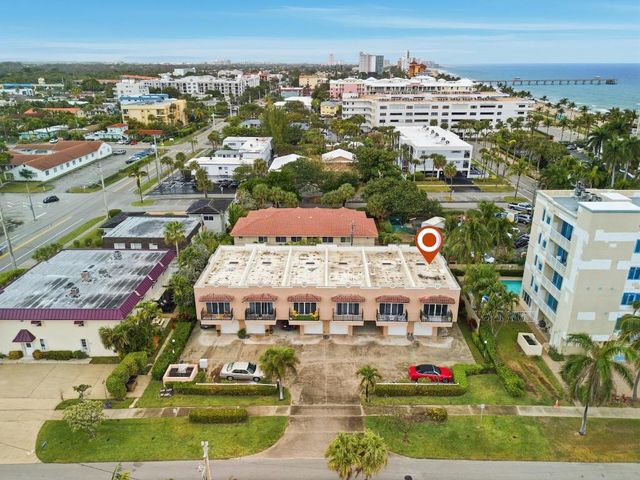 2049 SE 6th Street F, Deerfield Beach, FL 33441