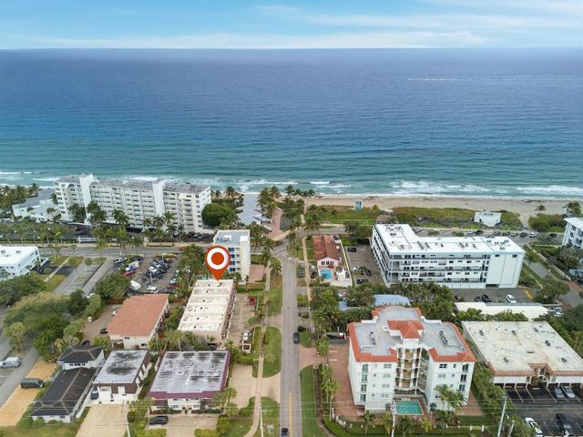 2049 SE 6th Street F, Deerfield Beach, FL 33441