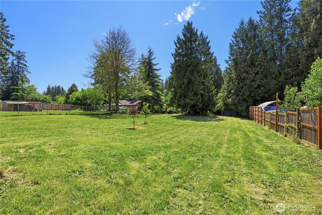 6521 194th Avenue E, Bonney Lake, WA 98391