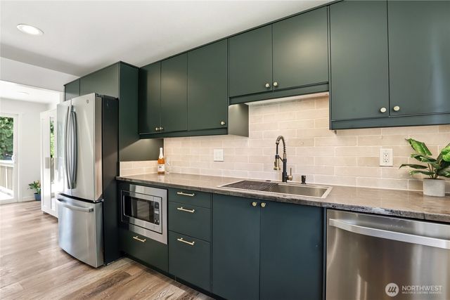 6521 194th Avenue E, Bonney Lake, WA 98391