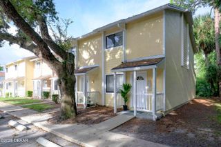 480 Reed Canal Rd Apt 13, South Daytona, FL 32119