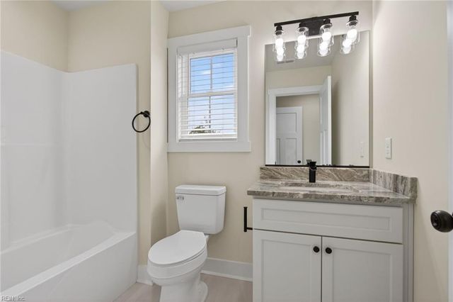 824 31st ST, Newport News, VA 23607