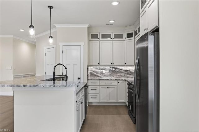 824 31st ST, Newport News, VA 23607