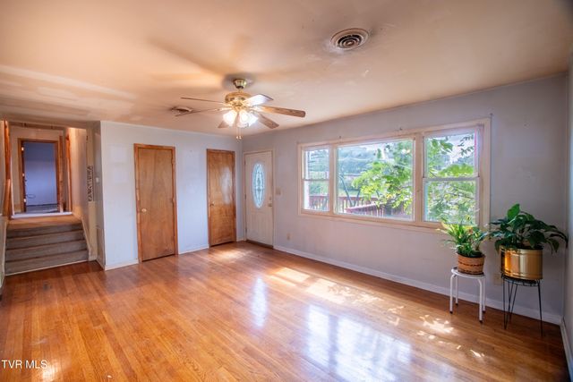 116 Eastside Drive, Bristol, TN 37620