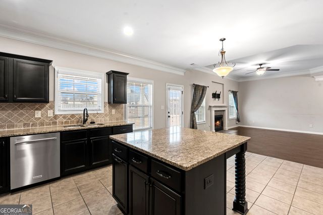 409 Post Oak Way, Warner Robins, GA 31088