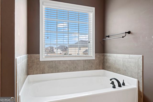 409 Post Oak Way, Warner Robins, GA 31088